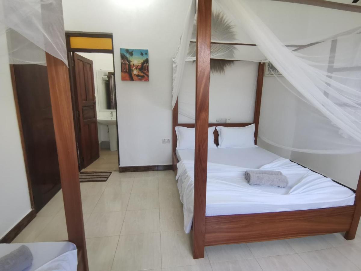 Bed and Breakfast Savi House Нунгви Экстерьер фото